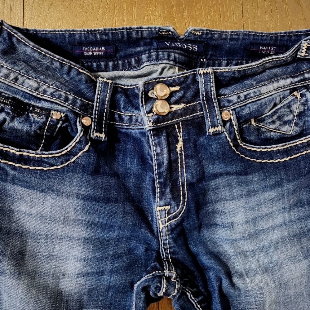 Vigoss Medium Wash Womens Jeans - Size 27. Inseam 29. Dallas Super Skinny.